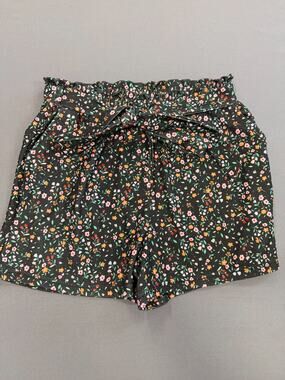 Forever Love Women's Floral Shorts SM Black Multicolor High Rise Wide Leg NWT
